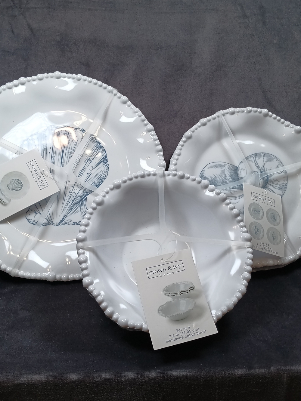 crown & ivy White Beaded Edge Melamine Serving Bowls - Set of 4